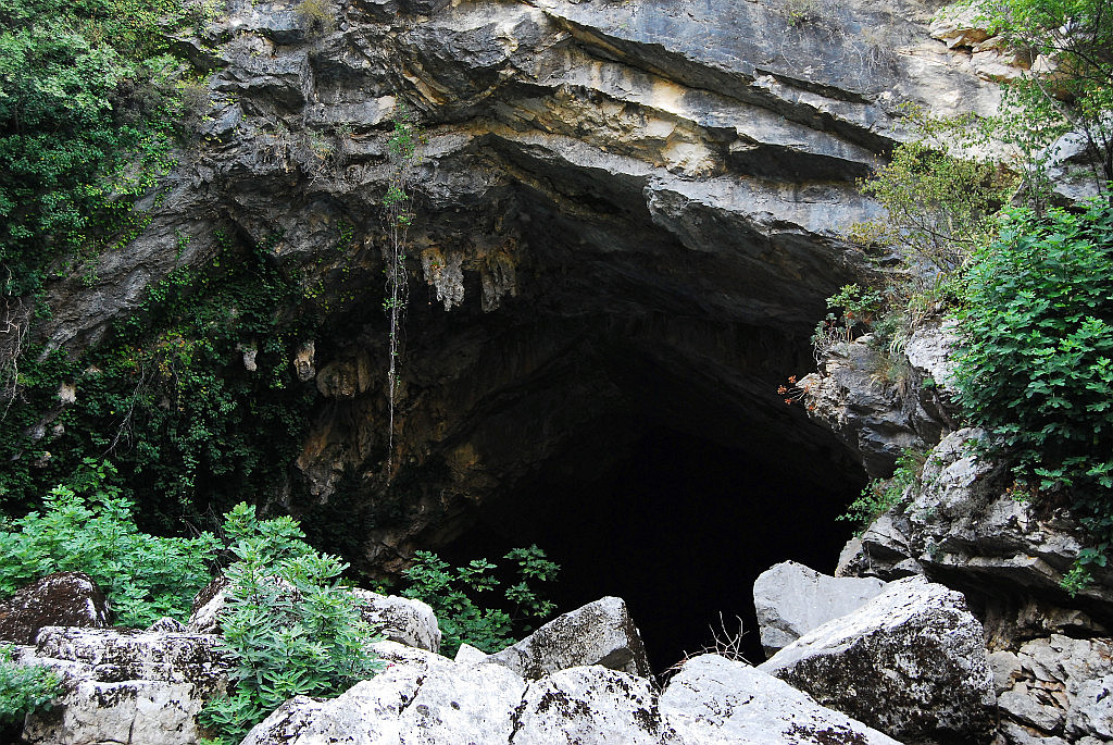 czarnogora-jaskinia-obodska1